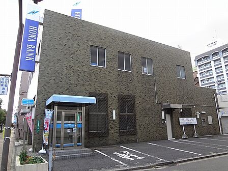 豊和銀行北九州支店(603m)