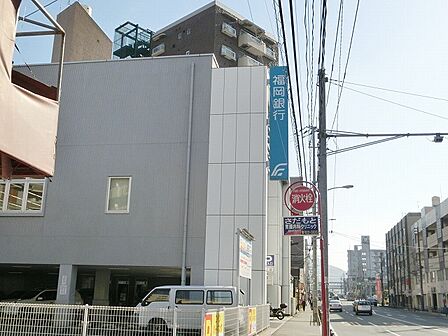 福岡銀行城野支店（33m）