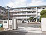 周辺：北九州市立霧丘中学校（252m）