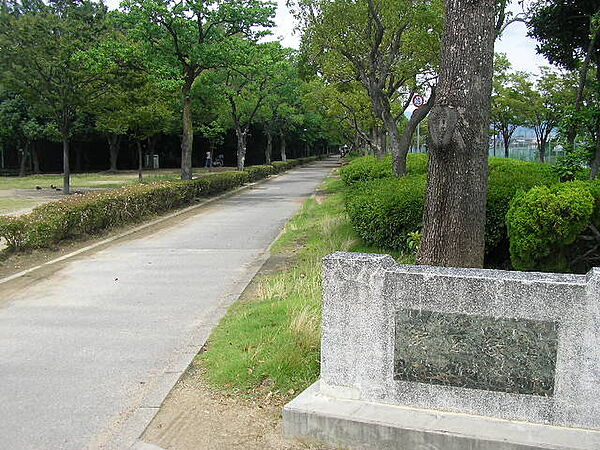 グランドハイツ栄伸 ｜兵庫県伊丹市瑞ケ丘4丁目(賃貸マンション3LDK・2階・65.20㎡)の写真 その24