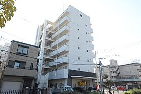 レガーロ  ｜ 兵庫県伊丹市南本町5丁目（賃貸マンション1K・3階・27.13㎡） その1