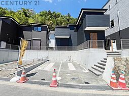 ファーストタウン川西市第1一庫　全3区画