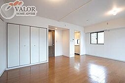 フレスコ川崎 704 7階1LDKのリビング/ダイニング