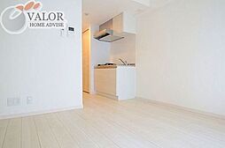 LUMEED横浜阪東橋 402 4階1Kのリビング/ダイニング