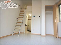 ウィンダンシー三春台 103 1階ワンルームのリビング/ダイニング