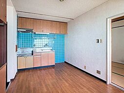 102大稲マンション 301 3階1DKのリビング/ダイニング