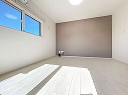 アイランドヴィラ箱崎 201 2階1Kのリビング/ダイニング