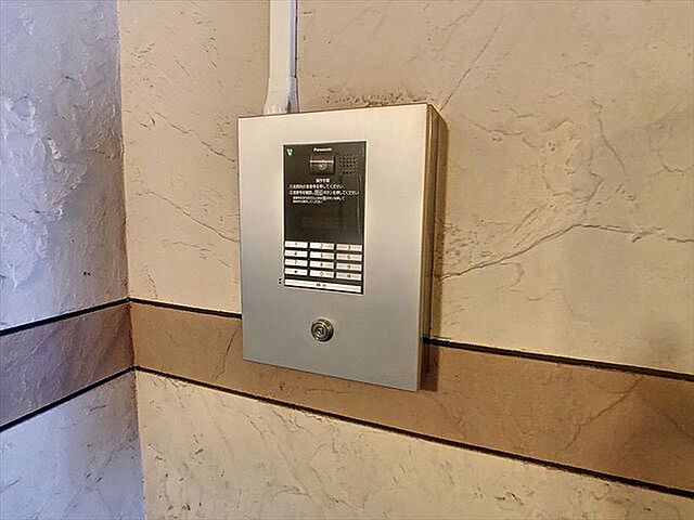 9 / 9