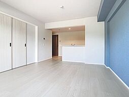 カーサ藤ヶ坂 302 3階2LDKのリビング/ダイニング