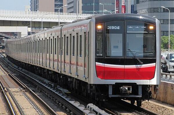 画像21:【駅】御堂筋線江坂駅まで942ｍ