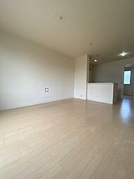 グリーンタウン　B棟 201 2階3LDKのリビング/ダイニング