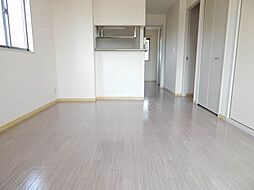 パット・ターン・ヒルズ2A 2LDKの写真