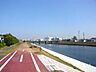 周辺：猪名川河川敷の外観