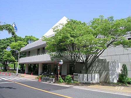 東図書館の外観