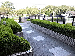 ★緑豊かな落ち着いた住環境！