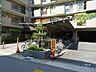 駐車場：駐輪場
