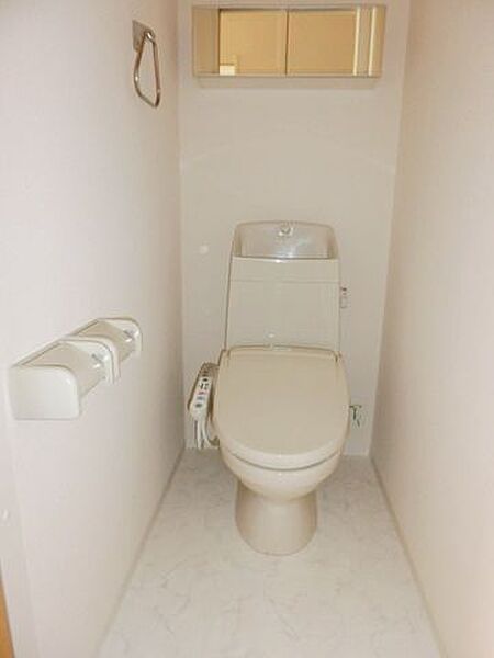 画像11:ウォシュレット付きのトイレです