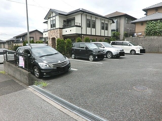 6 / 12
