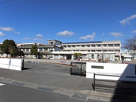 沼津市立大岡小学校まで(280m)