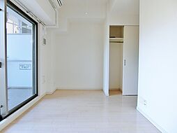 エステムプラザ難波ＥＡＳＴIIブレスト 904 9階2Kのリビング/ダイニング