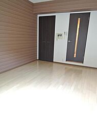 スイス難波西 605 6階1Kのリビング/ダイニング