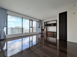 シティタワー武蔵小杉 44階2LDKのリビング/ダイニング