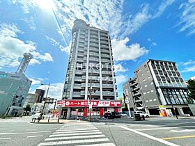 ロイヤルセンターＢＬＤ．  ｜ 福岡県北九州市小倉北区竪町1丁目（賃貸マンション1LDK・14階・35.85㎡） その1