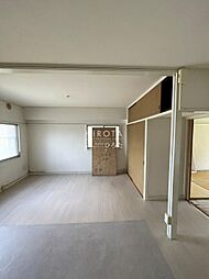 オアシス下到津 2階2LDKのリビング/ダイニング