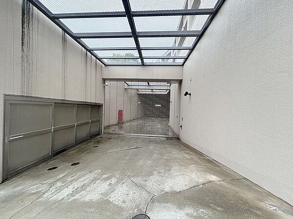 駐車場を拡大表示