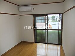 カレッジハウス林 1階1Kのリビング/ダイニング