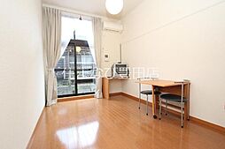 レオパレスＫＯＺＡＫＡ8 2階1Kのリビング/ダイニング