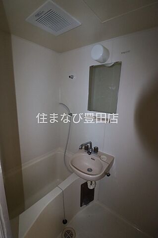 浴室