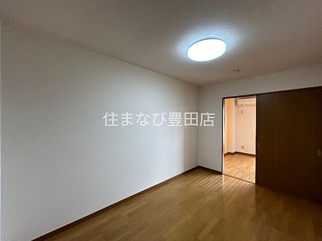 洋室