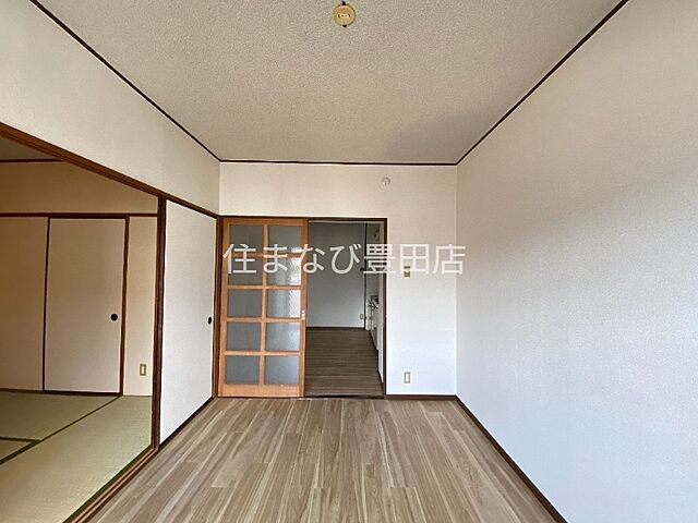 洋室