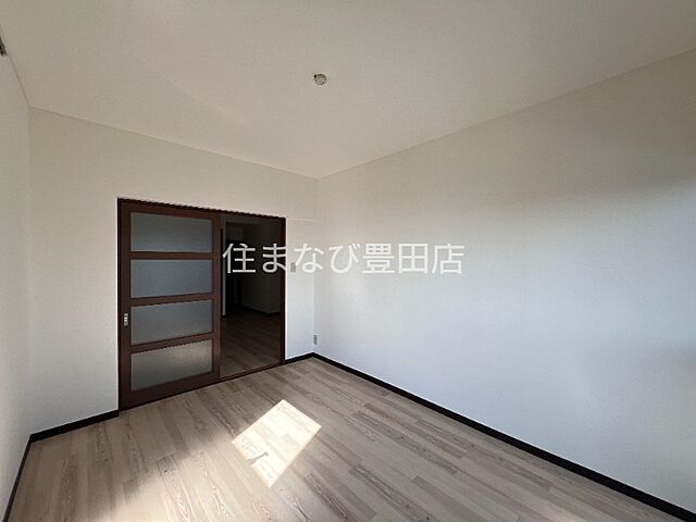 洋室