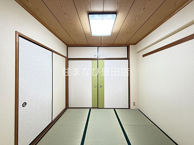 寝室
