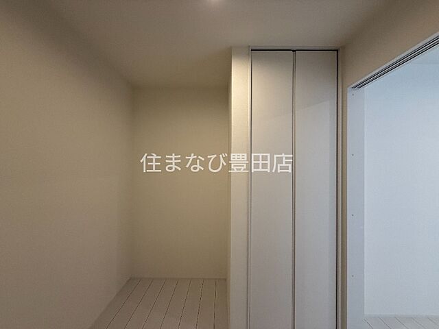 洋室