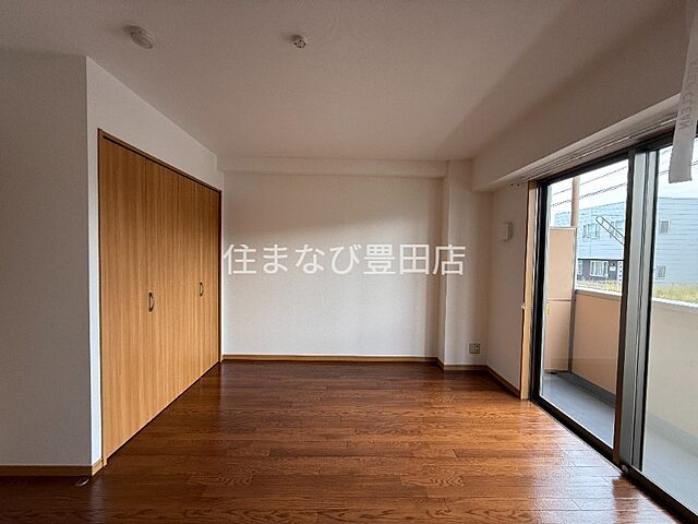 洋室