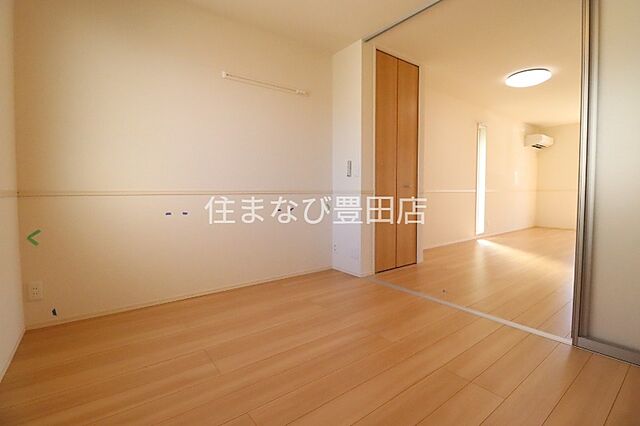寝室