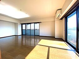 ヴォーグJF 3LDKのリビング/ダイニング