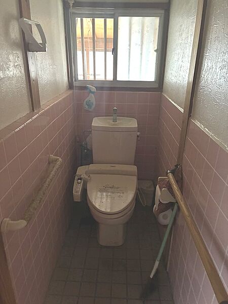 トイレを拡大表示