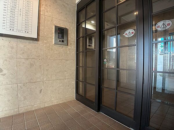 エントランス
