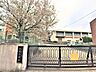 周辺：名古屋市立滝川小学校（899m）