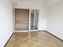 アーバンハイム府中 216 2階1Kのリビング/ダイニング