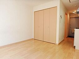 ブロス・Ｆ 2階1Kのリビング/ダイニング