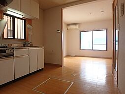 プチメゾン東戸倉II 101 1階1LDKのリビング/ダイニング