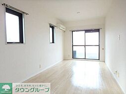 メゾン・ド・マニエール 404 4階ワンルームのリビング/ダイニング