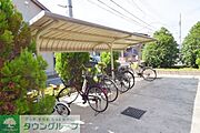 ★屋根付き駐輪場です★