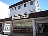 周辺：明大前駅(京王 京王線) 徒歩32分。その他 2500m