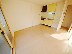 湘南モノレール 湘南町屋駅 徒歩7分の賃貸アパート 2階2LDKのリビング/ダイニング